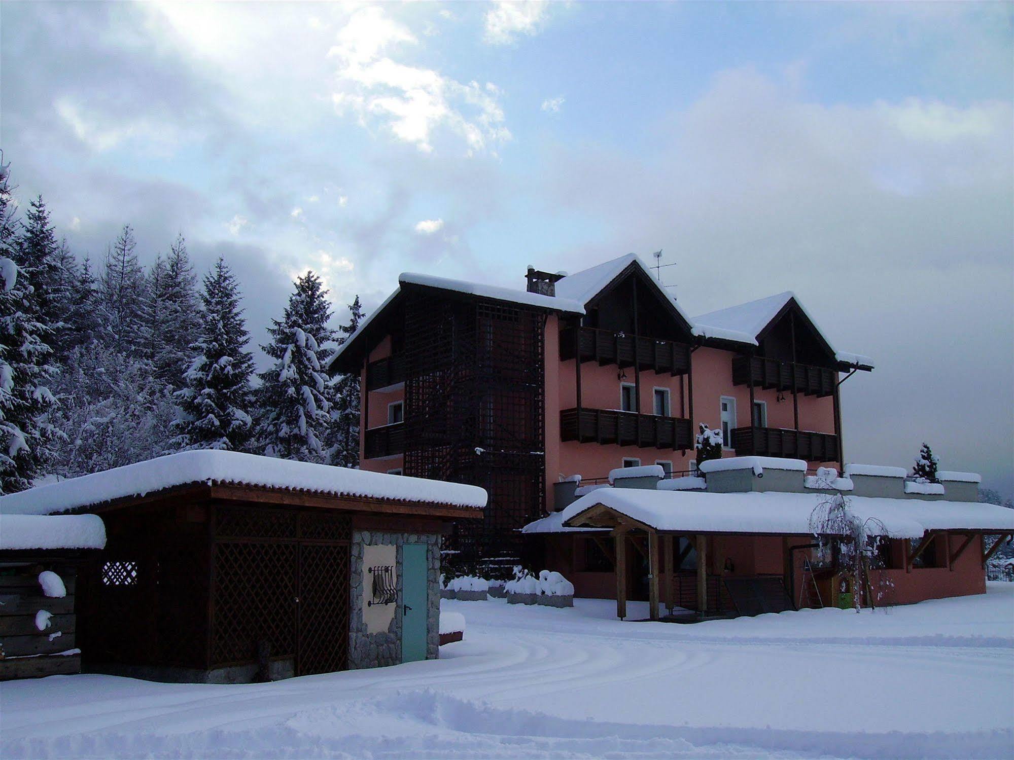 Park Hotel Bellevue Димаро Экстерьер фото
