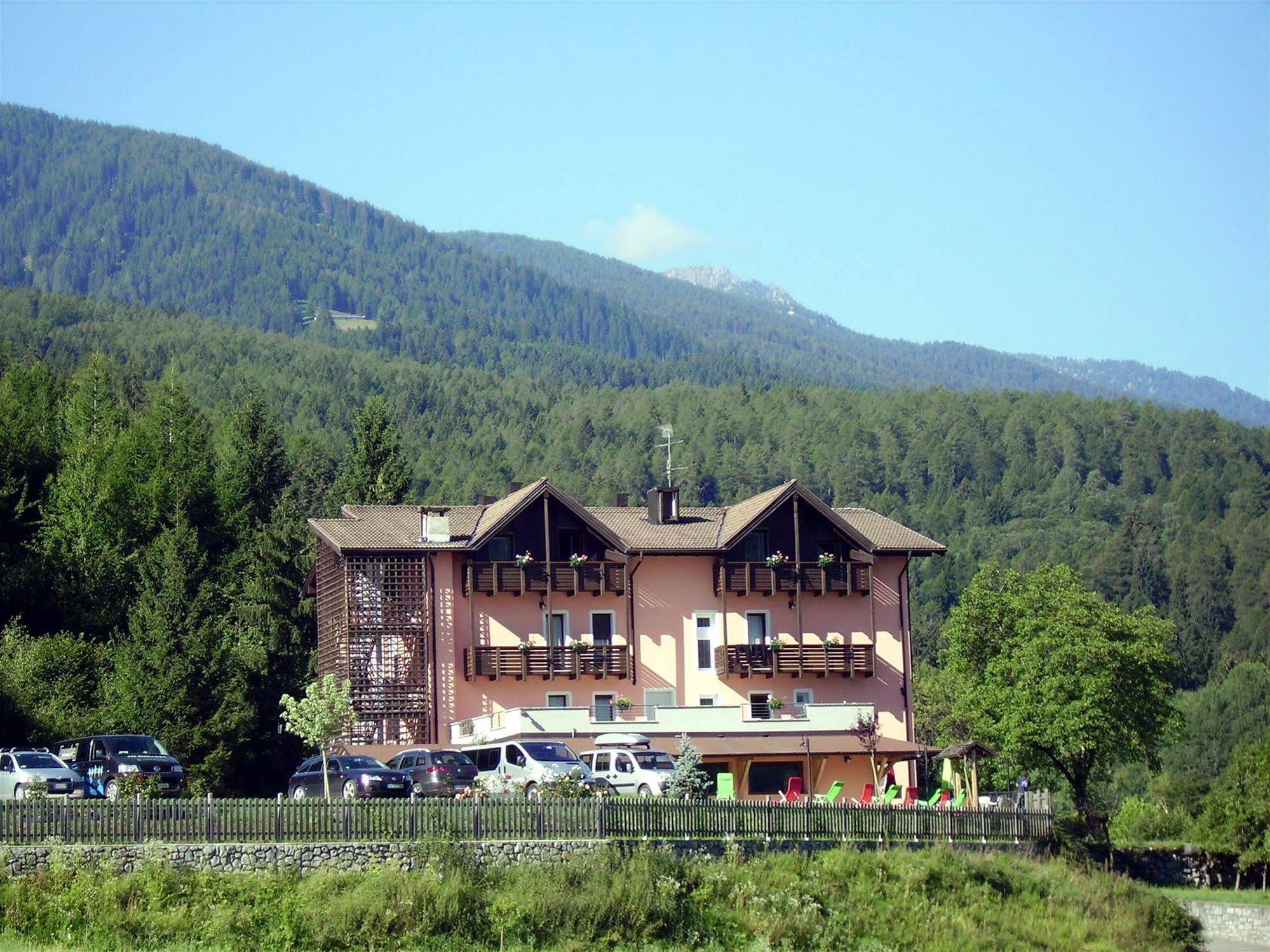 Park Hotel Bellevue Димаро Экстерьер фото